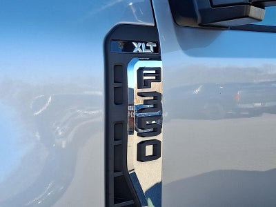 2024 Ford Super Duty F-350 XLT