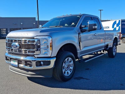 2024 Ford Super Duty F-350 XLT