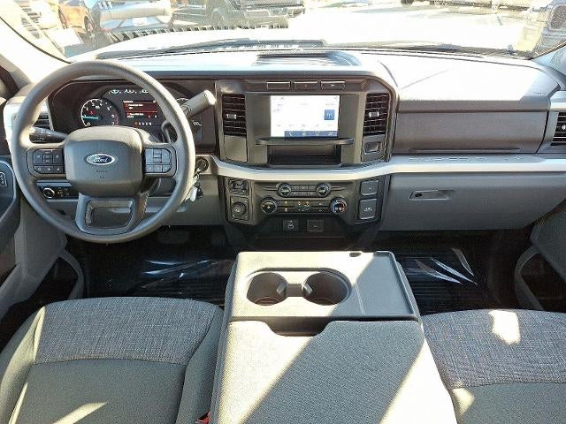 2024 Ford Super Duty F-350 XLT