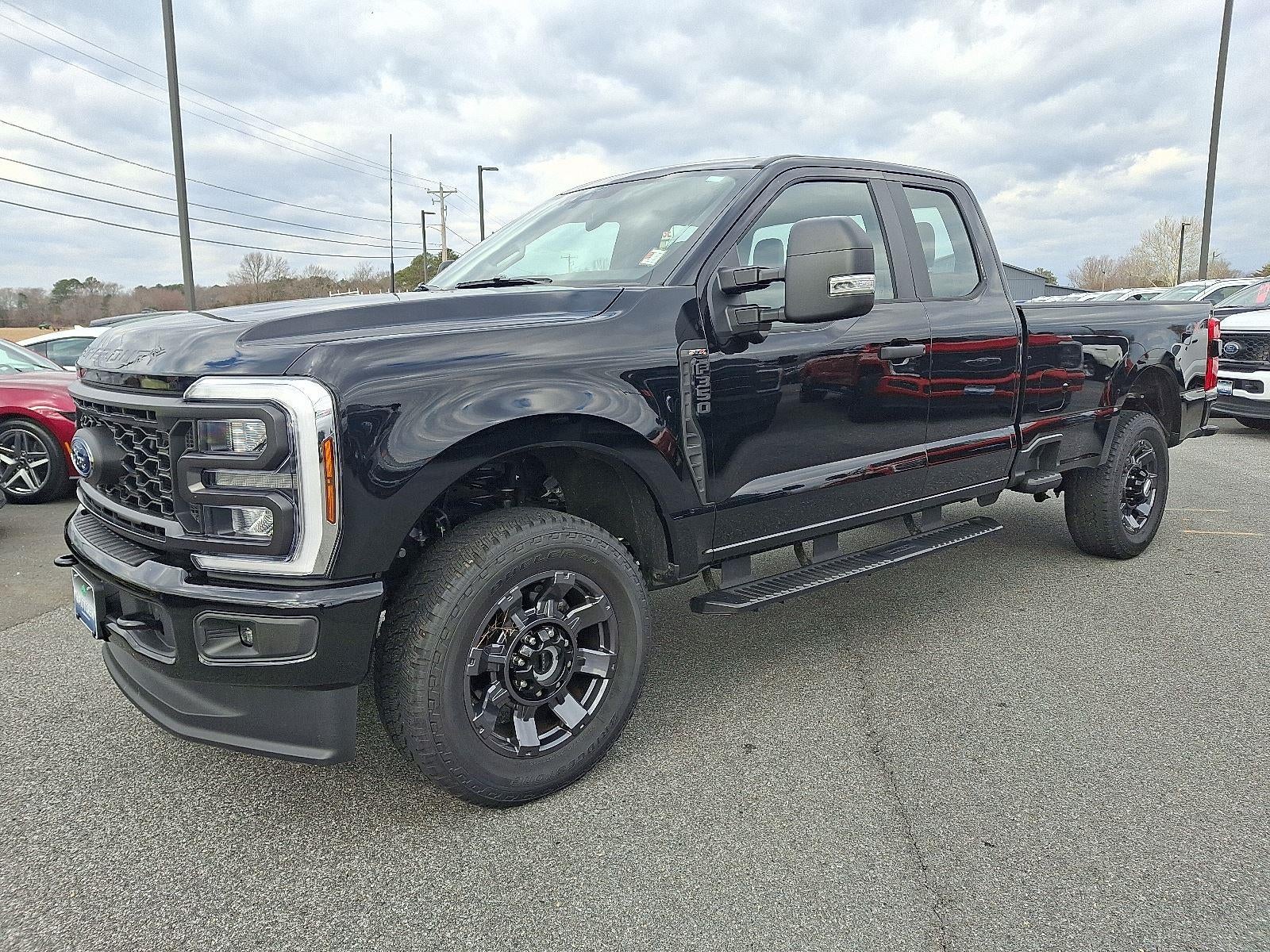 2025 Ford Super Duty F-350 XL