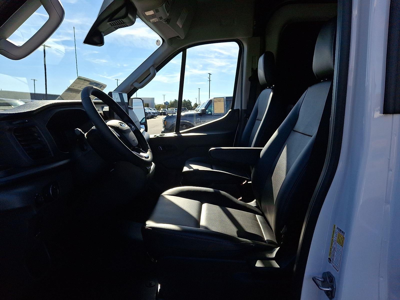 2026 Ford Transit Cargo Van MR 148" WB