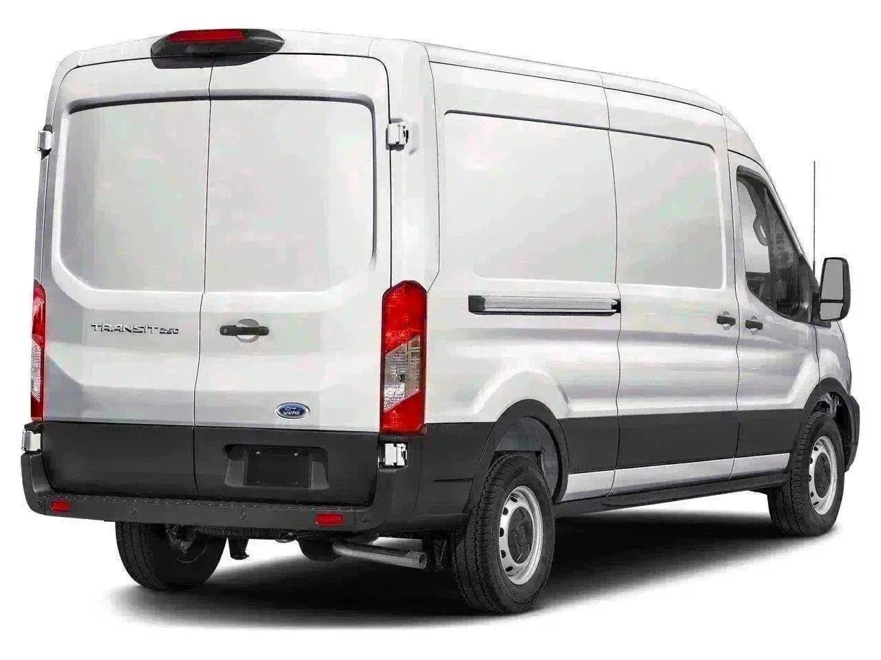2027 Ford Transit MR CARGO RWD