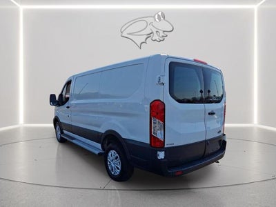 2022 Ford Transit 250