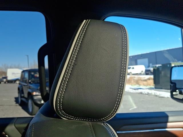 2024 GMC Sierra 3500HD Denali Ultimate