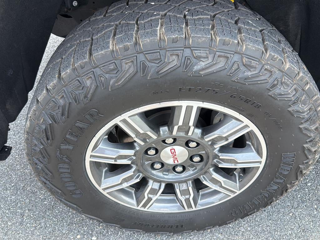 2024 GMC Sierra 1500 AT4
