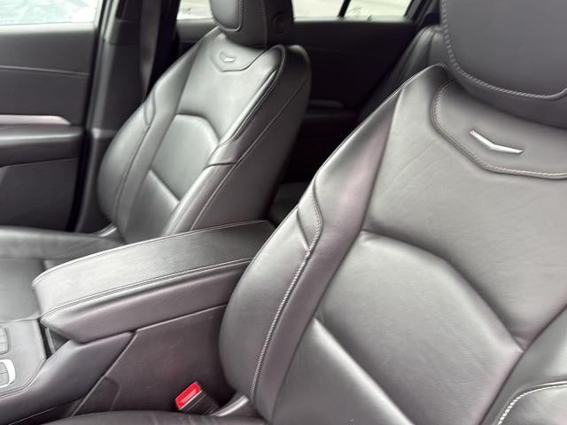 2024 Cadillac XT4 AWD Premium Luxury