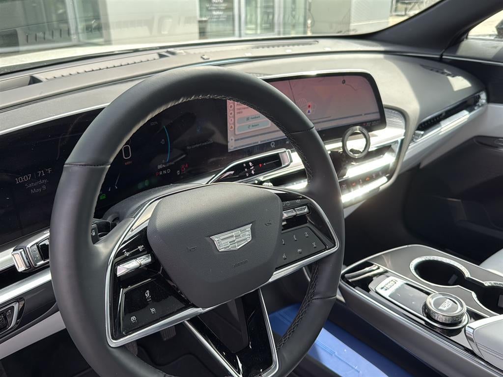2025 Cadillac LYRIQ Luxury