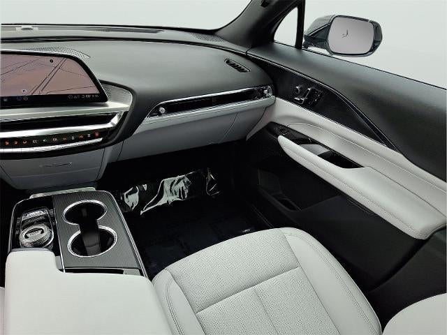 2025 Cadillac LYRIQ Luxury