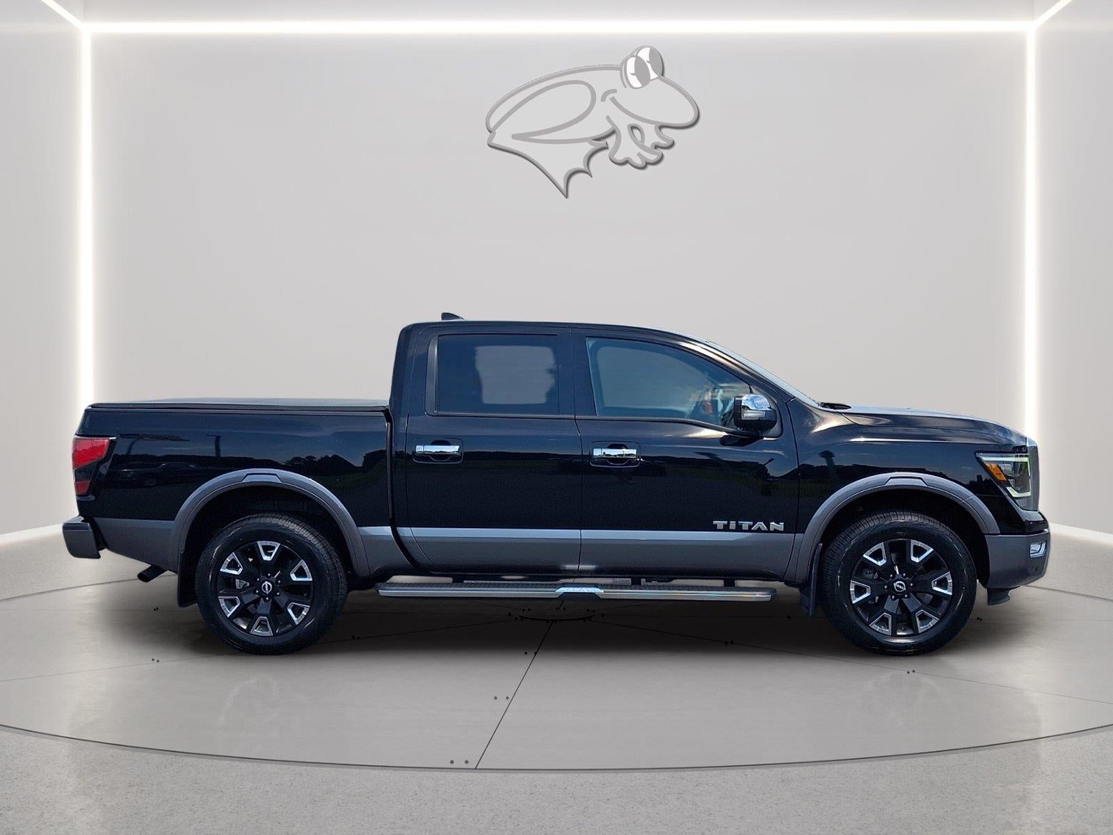 2023 Nissan Titan Platinum Reserve