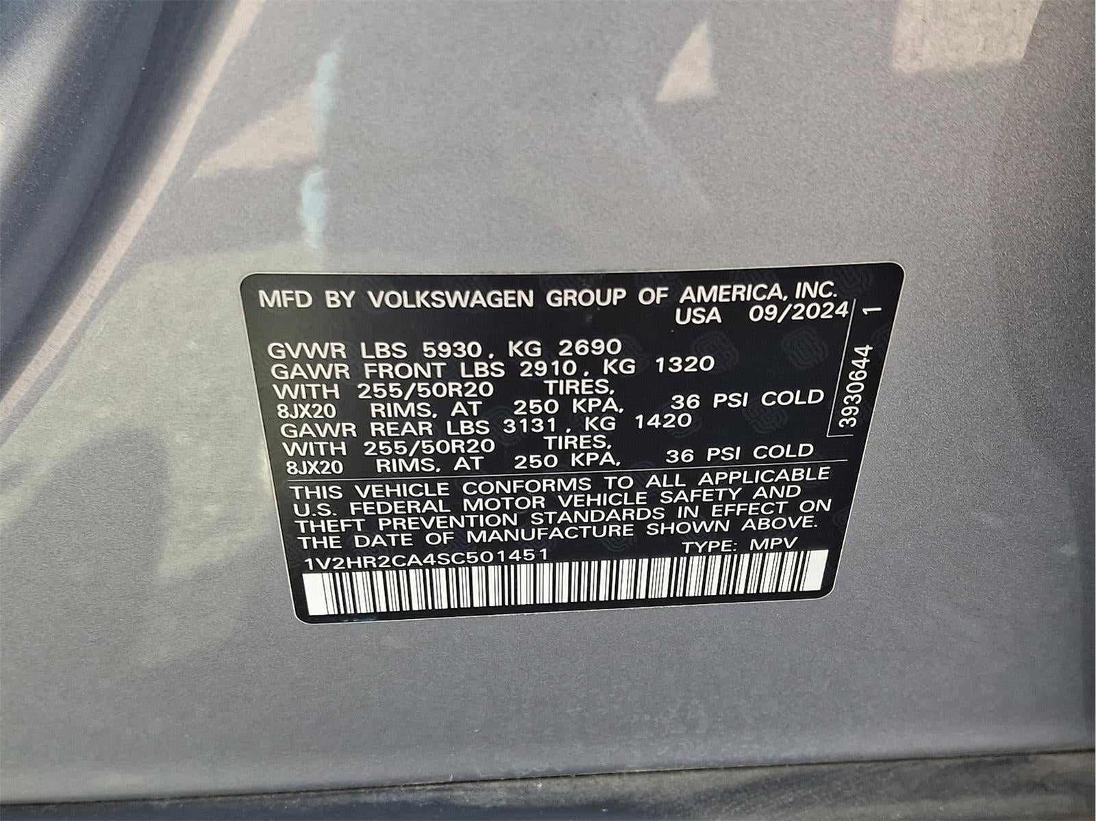 2025 Volkswagen Atlas 2.0T SE w/Technology