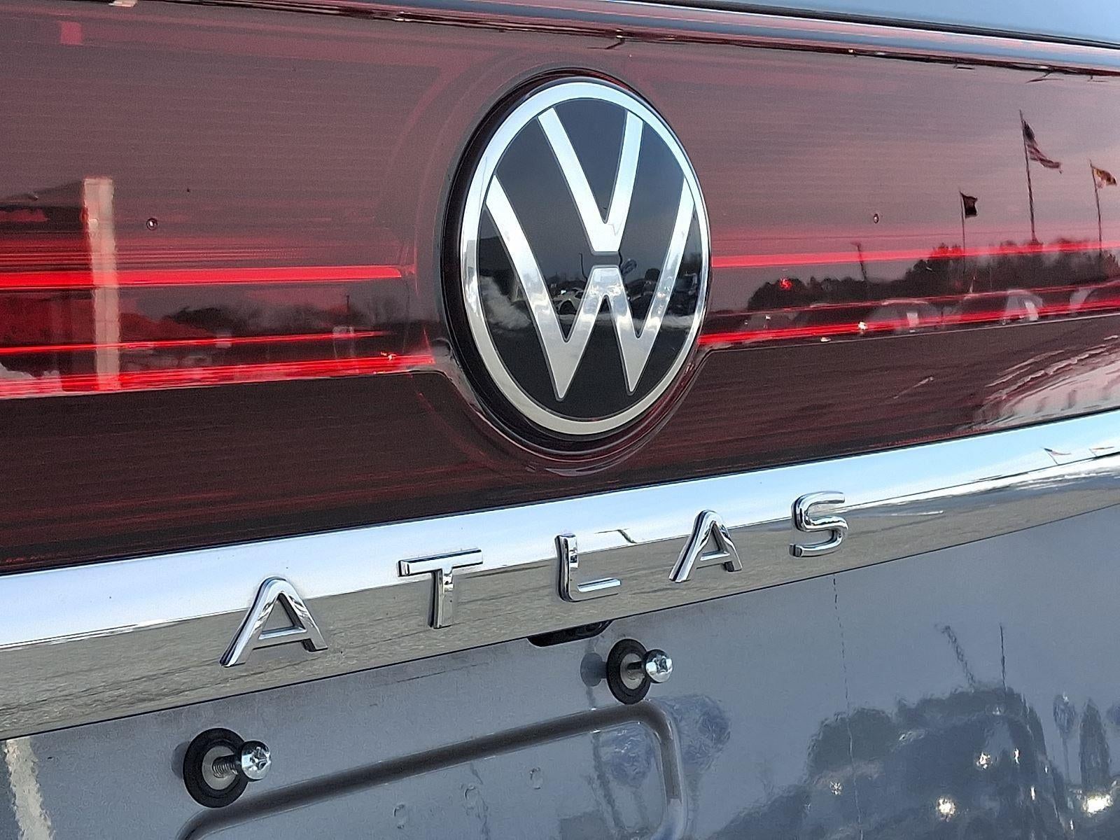2024 Volkswagen Atlas 2.0T SE w/Technology