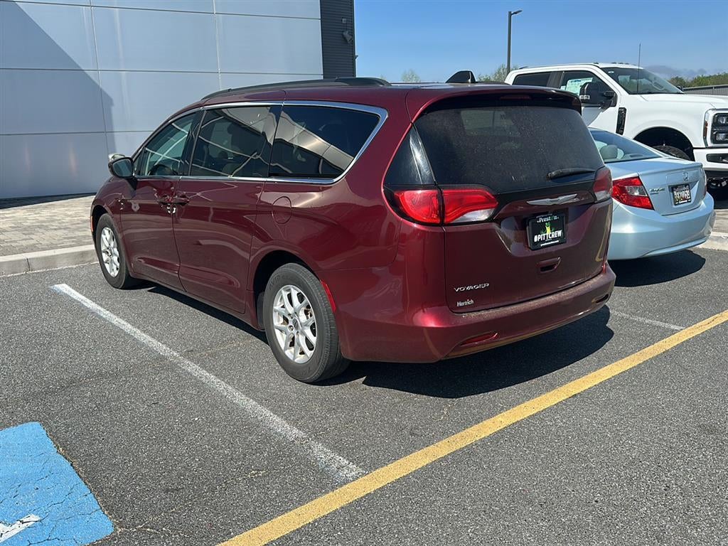2021 Chrysler Voyager LXI