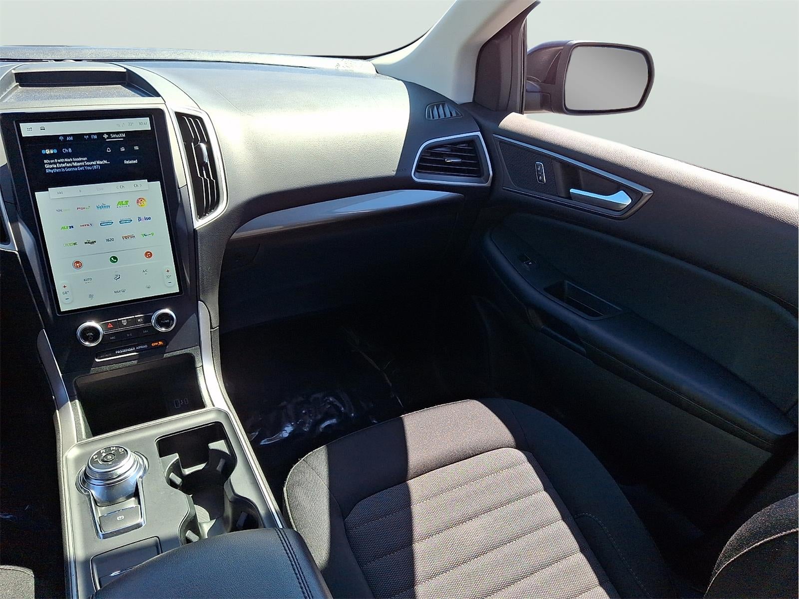 2022 Ford Edge SE