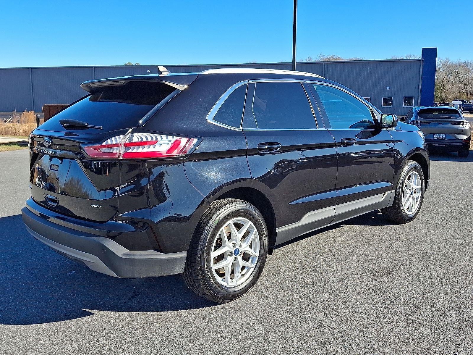 2022 Ford Edge SEL