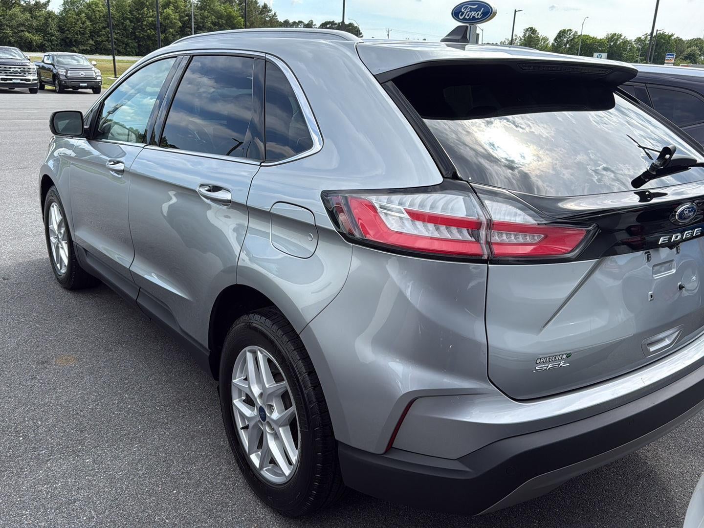 2022 Ford EDGE SEL