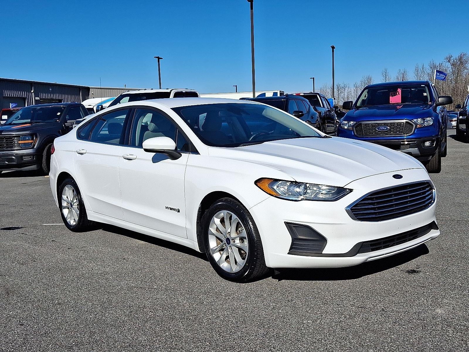 2019 Ford Fusion Hybrid SE