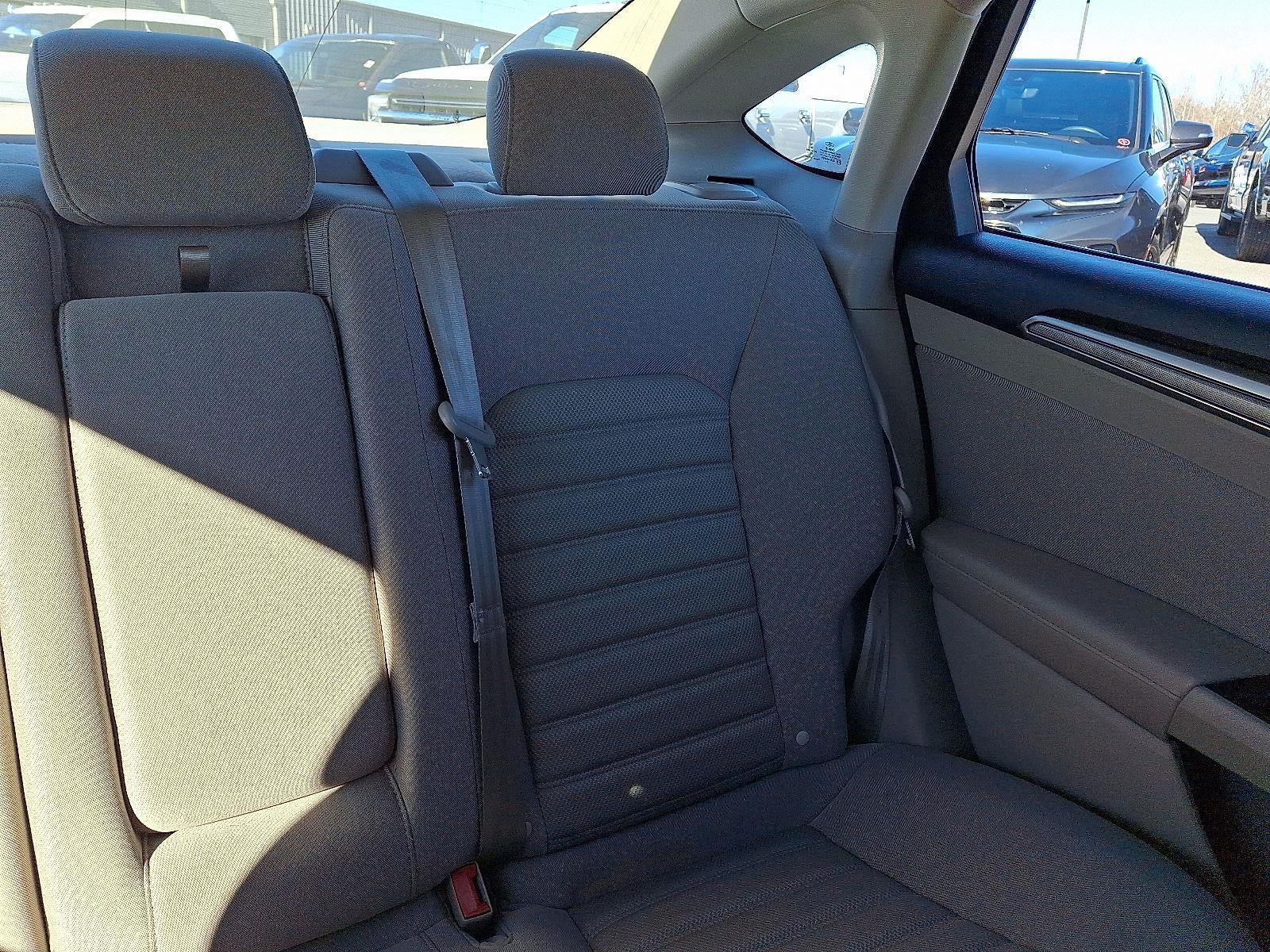 2019 Ford Fusion Hybrid SE