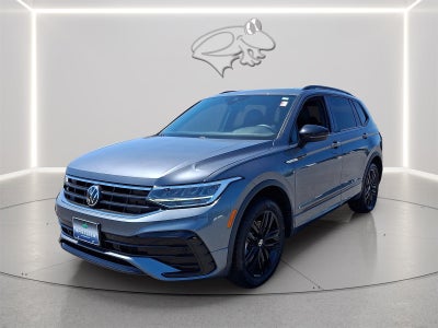 2022 Volkswagen Tiguan SE R-Line Black