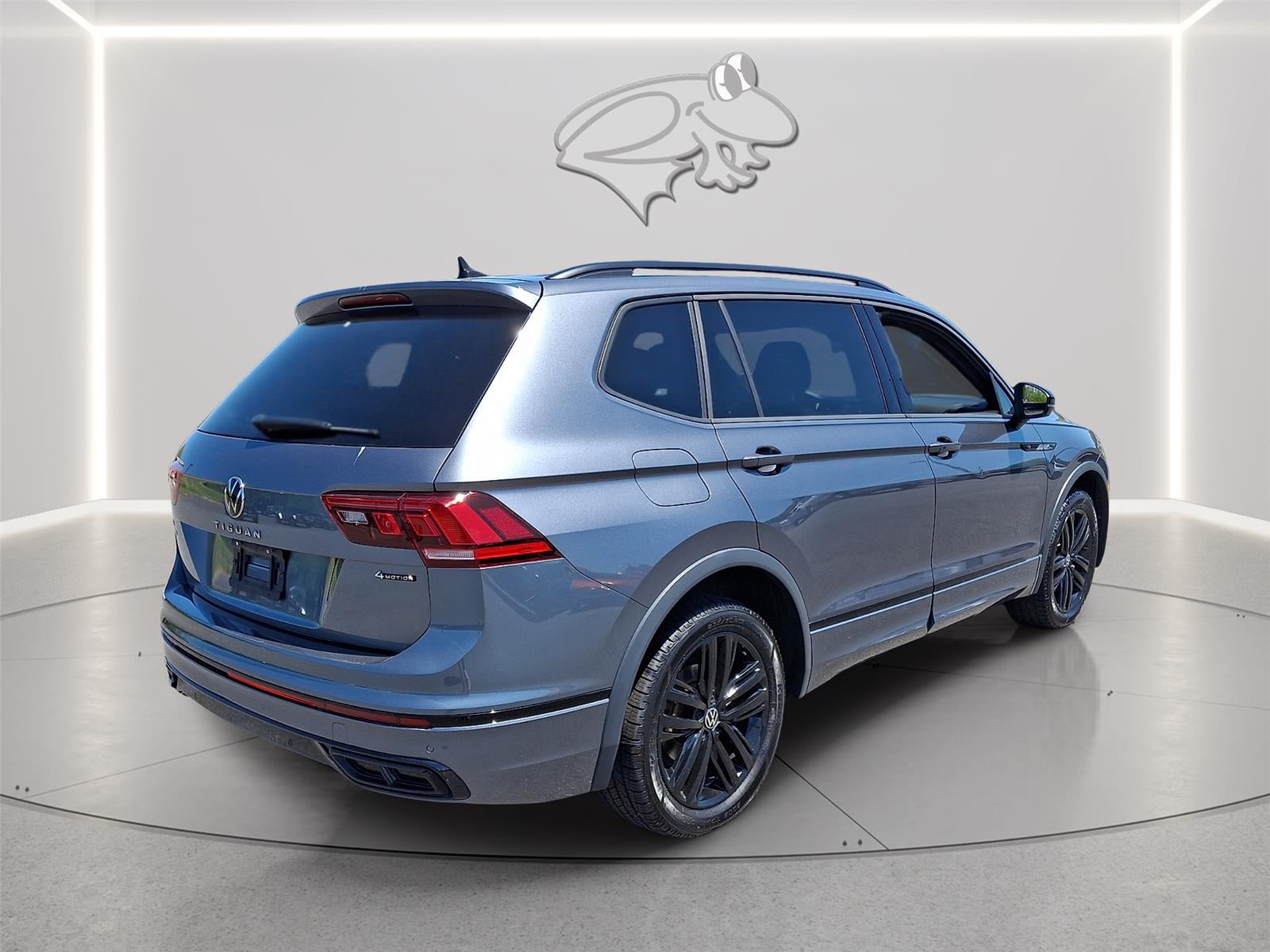 2022 Volkswagen Tiguan SE R-Line Black
