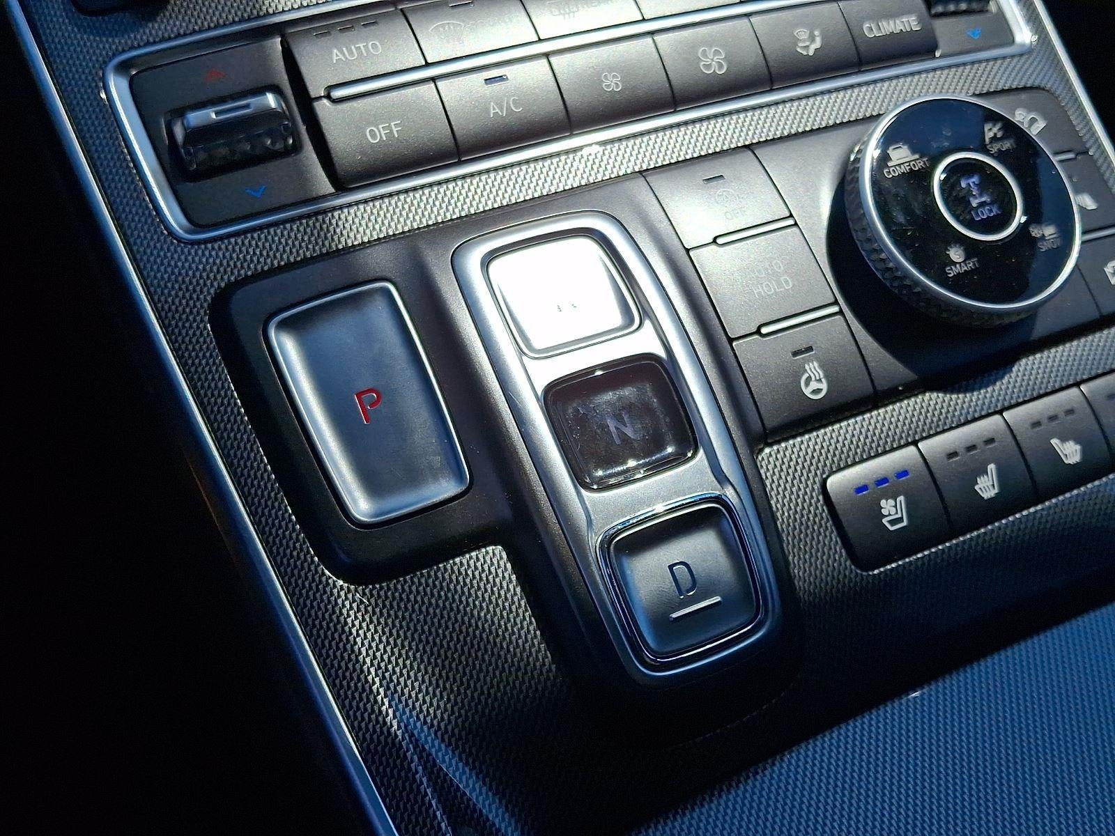 2023 Hyundai Santa Fe Limited - Photo 22