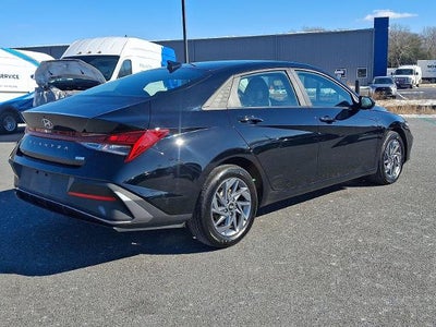 2024 Hyundai Elantra Hybrid Blue