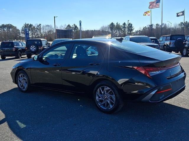 2024 Hyundai Elantra Hybrid Blue