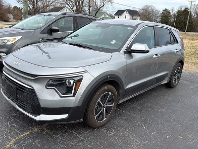 2023 Kia Niro LX