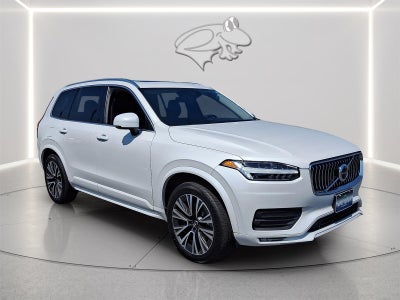 2020 Volvo XC90 Momentum