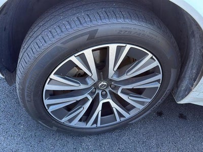 2020 Volvo XC90 Momentum