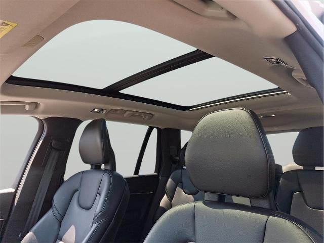 2020 Volvo XC90 Momentum