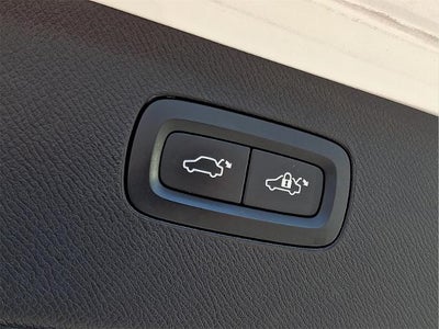 2020 Volvo XC90 Momentum