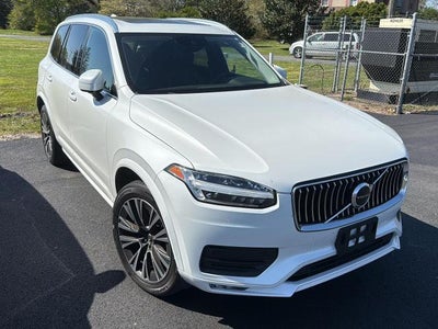2020 Volvo XC90 Momentum